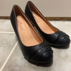 Cherish by Elegant Footwear black heels